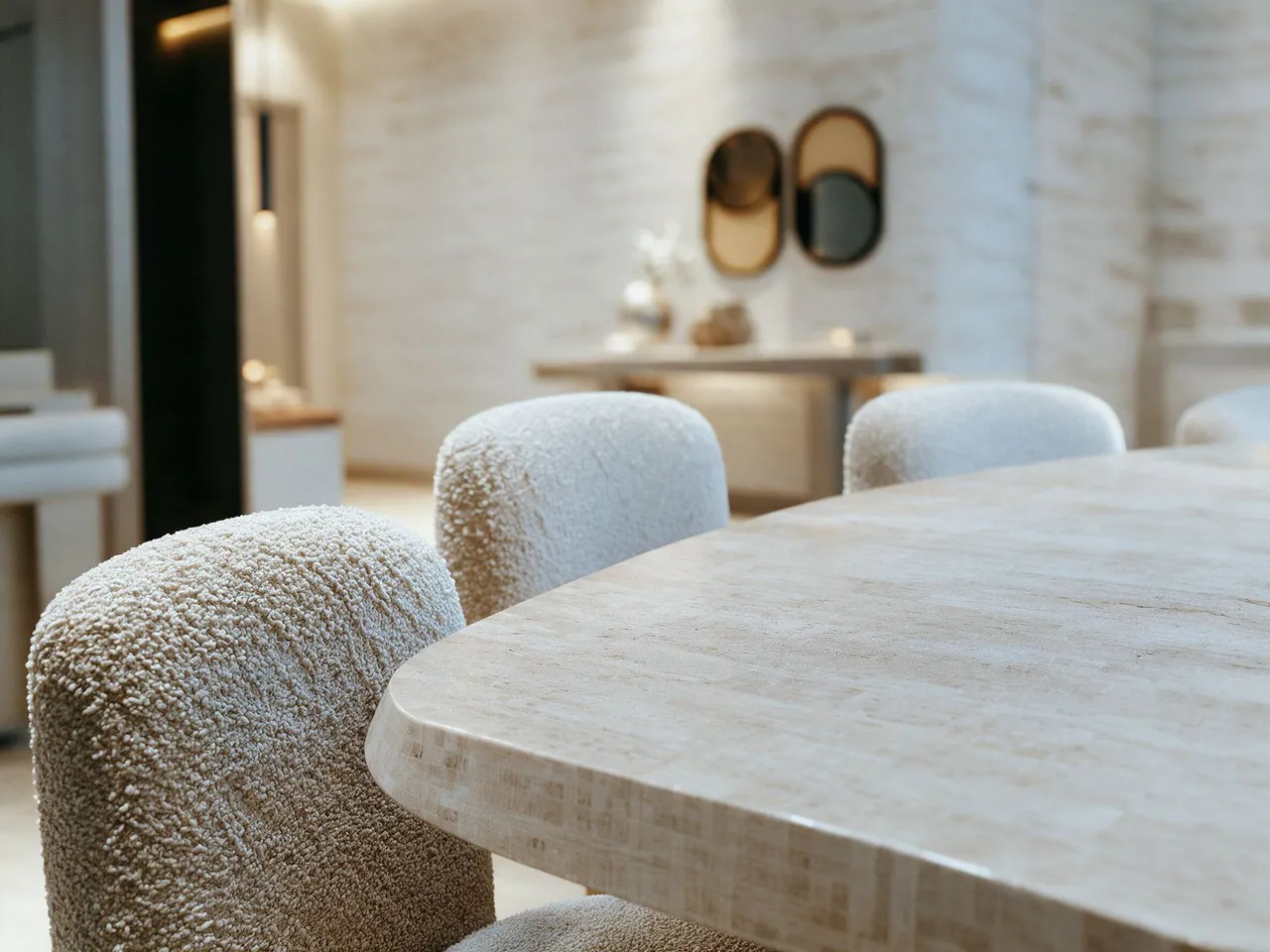 Oak Residence — Dining table